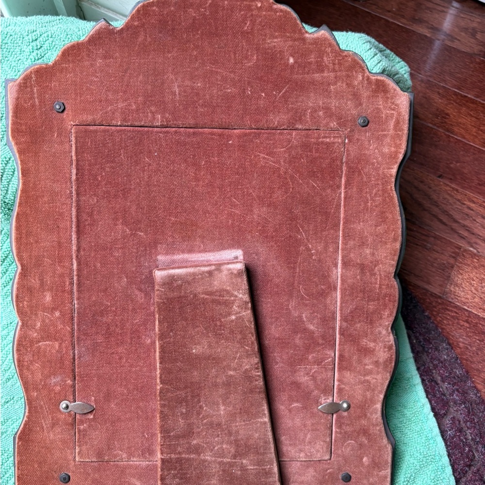Antique or vintage from the late 1920s Etched Elegant Mirror Picture Frame - Picture 4 of 16